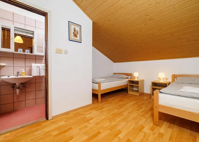 Nana Apartman