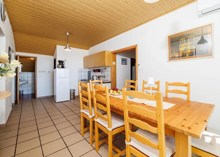 Nana Apartman Novi Vinodolski